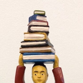 Tom Nussbaum, "Readers Totem" Tom Nussbaum's "Readers Totem" sculpture